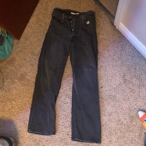 Ribcage Straight Leg Faded Black Levi Jeans size 26